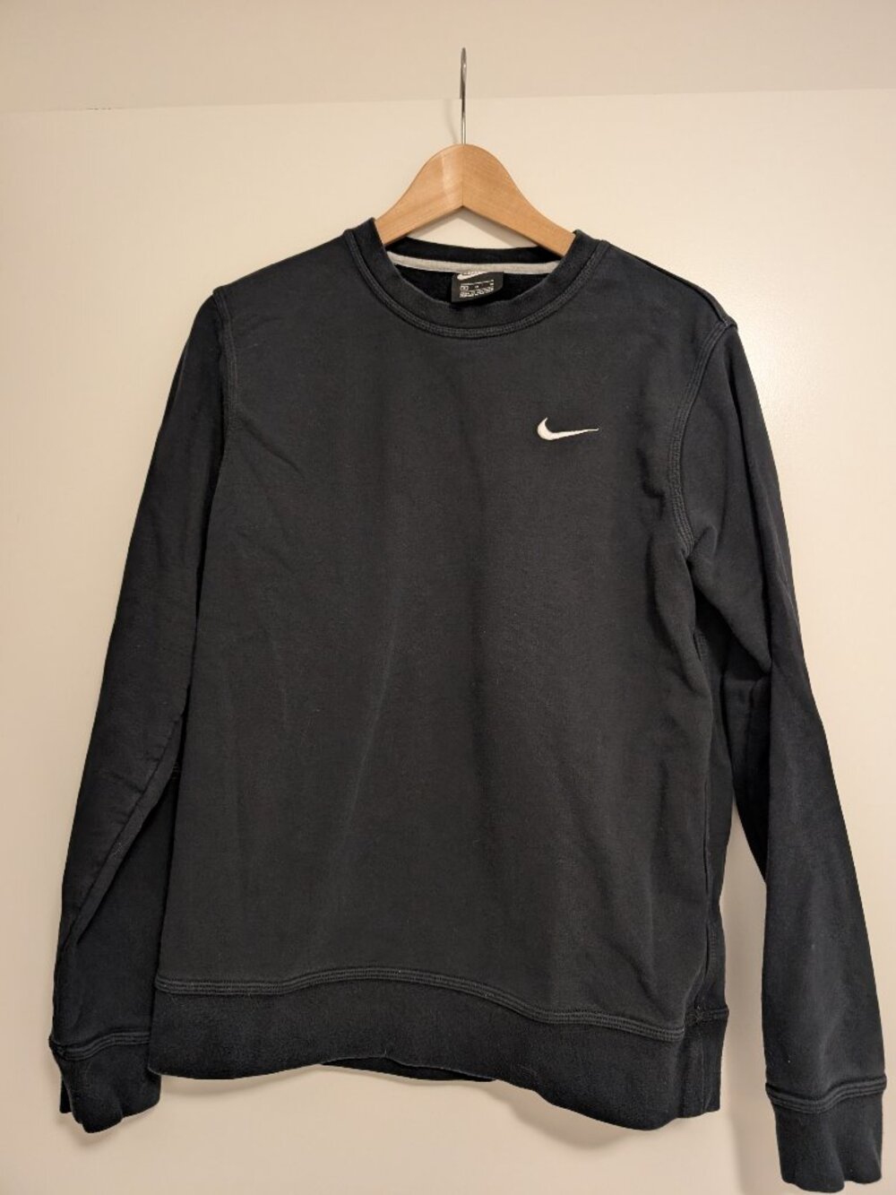 Nike crew neck sweater